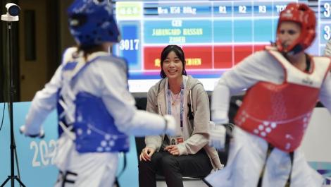 「國民女友」羅嘉翎嚴格指導母親踢世壯運　坦言當教練比較 「激動」