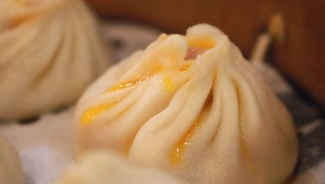 低級詐騙手法！300家業者上當　男大生佯稱食物有蟲「得手16萬」