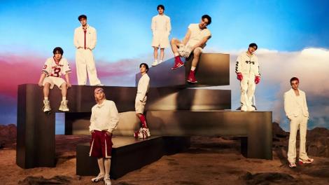 Stray Kids新專《Karma》熱銷全美！空降Billboard冠軍