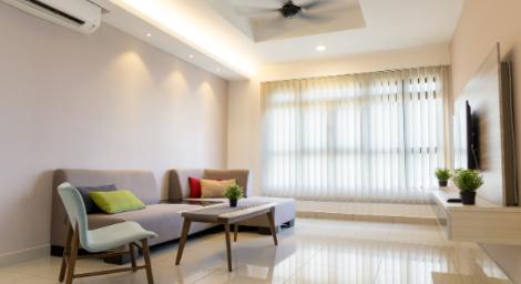 親戚「用6折價賣新屋」她問：可買嗎？　兩派網戰翻