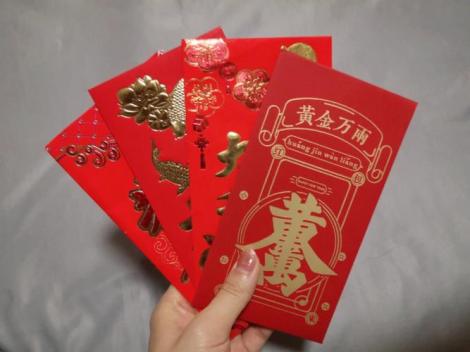 好多年沒給紅包！姑姑今年給「厚厚一包」　他打開一看氣炸