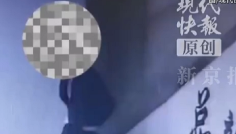 地鐵月台旁脫褲拉屎！爽完「沒擦直接閃」　案發現場成打卡熱點