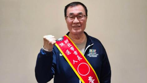 李四川拋牛肉：跟隨蔣萬安「校校有公托」減輕年輕人育兒負擔