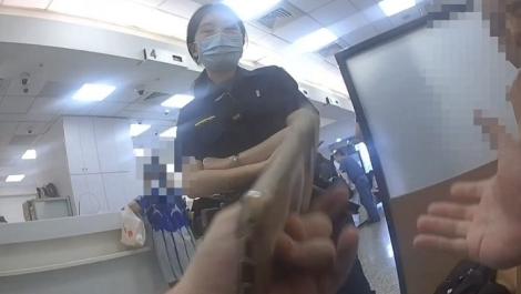 一通電話就借105萬！　老婦衝銀行領現金…下場曝光