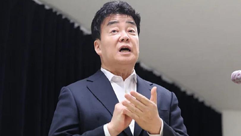 白種元爭議波及《黑白大廚2》！節目難產全面延後