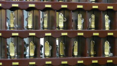 赴日旅遊弄丟酒店鑰匙！　要賠400美元他嚇壞...過來人：合理