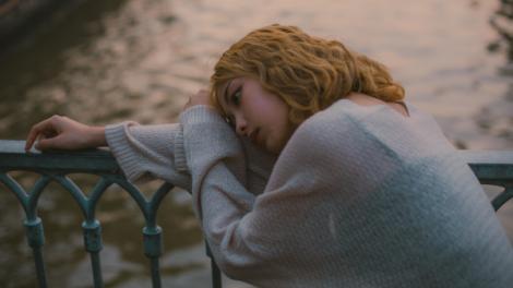 36歲女秘書  幸福的絆腳石竟是自己的「優越感」