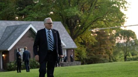 「不要國王」抗議吸700萬人上街頭 勞勃狄尼洛呼籲：讓立法單位害怕人民的憤怒