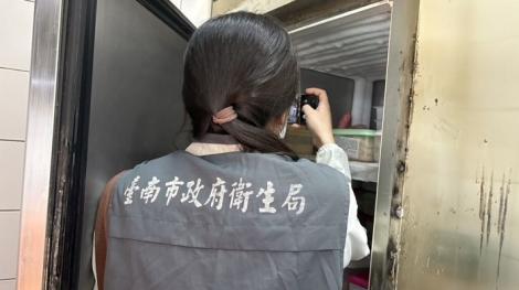 豆腐丟回滷鍋！　「周氏蝦捲」道歉祭補償方案