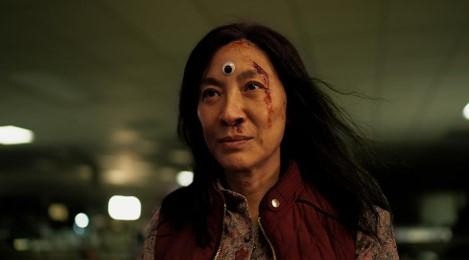 楊紫瓊迎事業巔峰！ 獲柏林影展終身成就獎、星光大道授星獎章