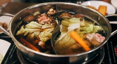 4種火鍋湯底超傷腎！酸菜白肉鍋排第2名　冠軍一堆人的最愛