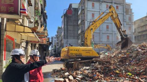 三重「施工損鄰案」完成危險建築拆除　持續搶災安置住戶