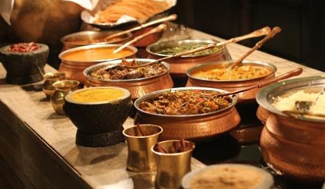 貪到炸裂！7人去自助餐「暗槓10公斤海鮮」　被抓包還在那邊耍無賴