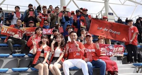 味全龍前進沖繩　小龍女熱力應援放送