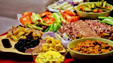 妹子生病！男友堅持「點滿桌大餐」竟是這原因　她果斷分手