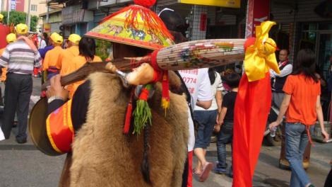 媽祖遶境不能少了他！「報馬仔」全身上下都有涵義