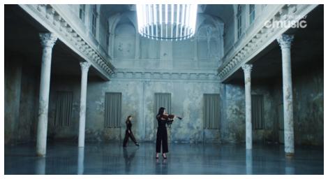 《玫瑰騎士》以其豐富而複雜的和聲而聞名 讓每種樂器都能發揮自己的光芒