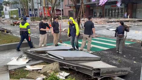 台中新光三越嚴重氣爆  50歲女子當場OHCA