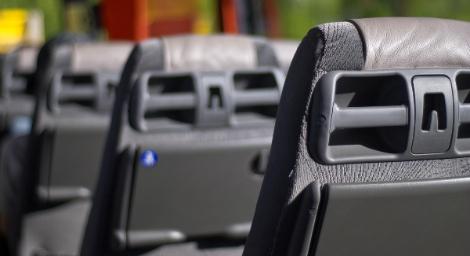 腿上有小傷口…38歲男染「恐怖食肉菌」暴斃巴士上