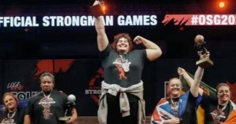 女子大力士國際賽含淚拿亞軍！　大會緊急宣布「冠軍是男的」：妳遞補拿第一