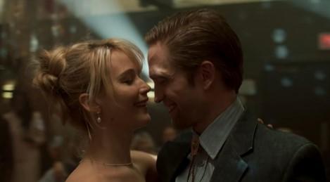 珍妮佛勞倫斯曝與羅伯派汀森私約趣事 垃圾桶裡撈食物竟吃得不亦樂乎