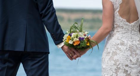 老師、空姐都不是！台男最想娶職業曝光　第一名超意外