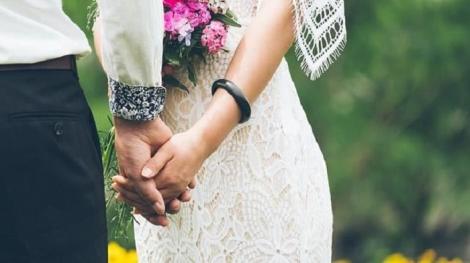 砸85萬買老婆！速食愛情「最終結局曝光」　他氣到找婚顧公司討費用