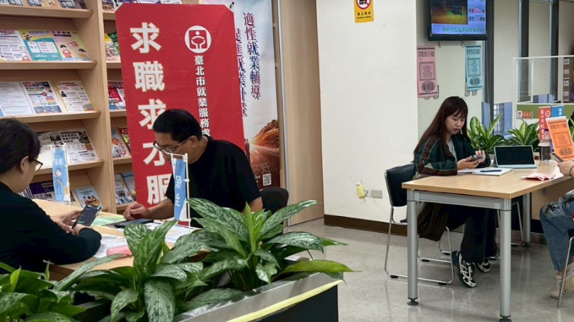 北市32家企業搶人才！高薪職缺吸睛　無經驗也能應徵