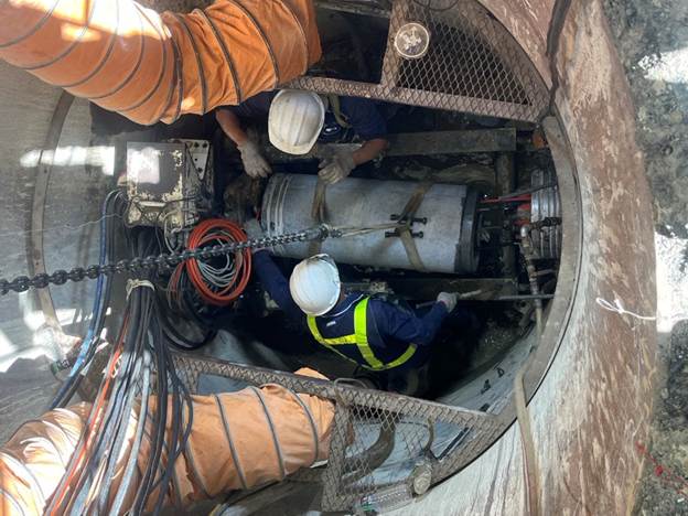 一張含有 管線, 工程, 室內 的圖片
AI 產生的內容可能不正確。