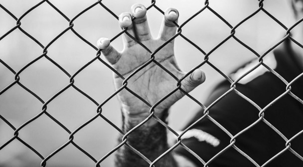 法國床單逃犯終落網 近年越獄事件頻傳