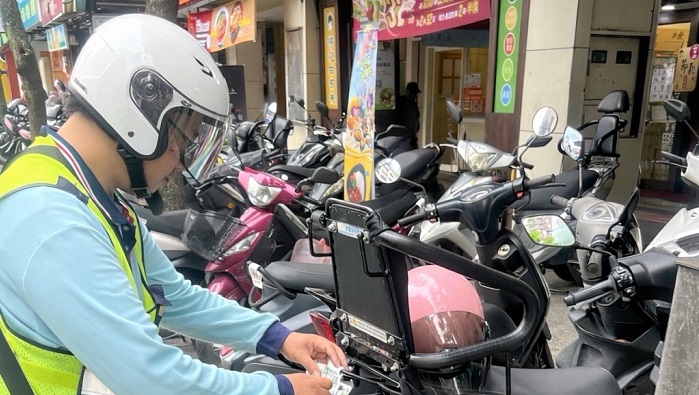連假接力放！　這縣市「平日收費停車格」將暫停收費
